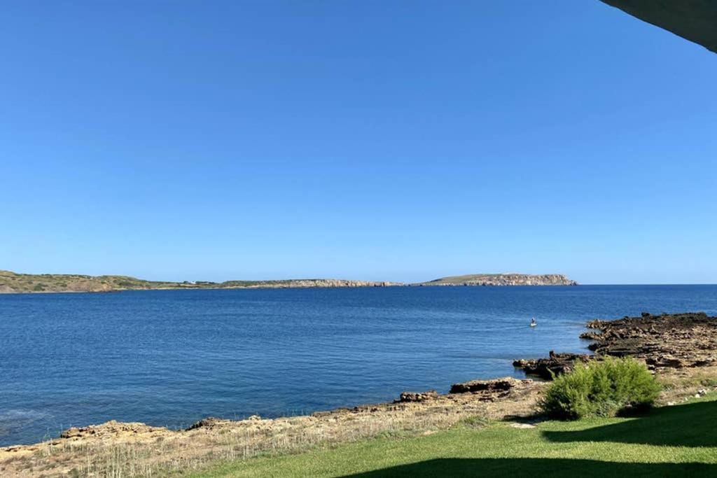 Miravent Terraza Y Jardin Frente Al Mar Menorca Apartment Fornells  Exterior photo